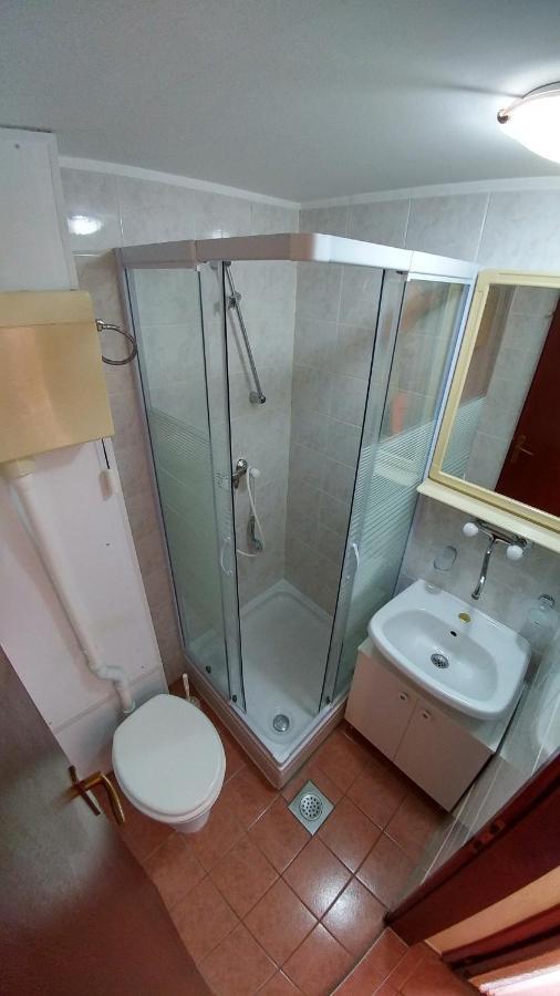 Apartments And Rooms Bova バスカ エクステリア 写真