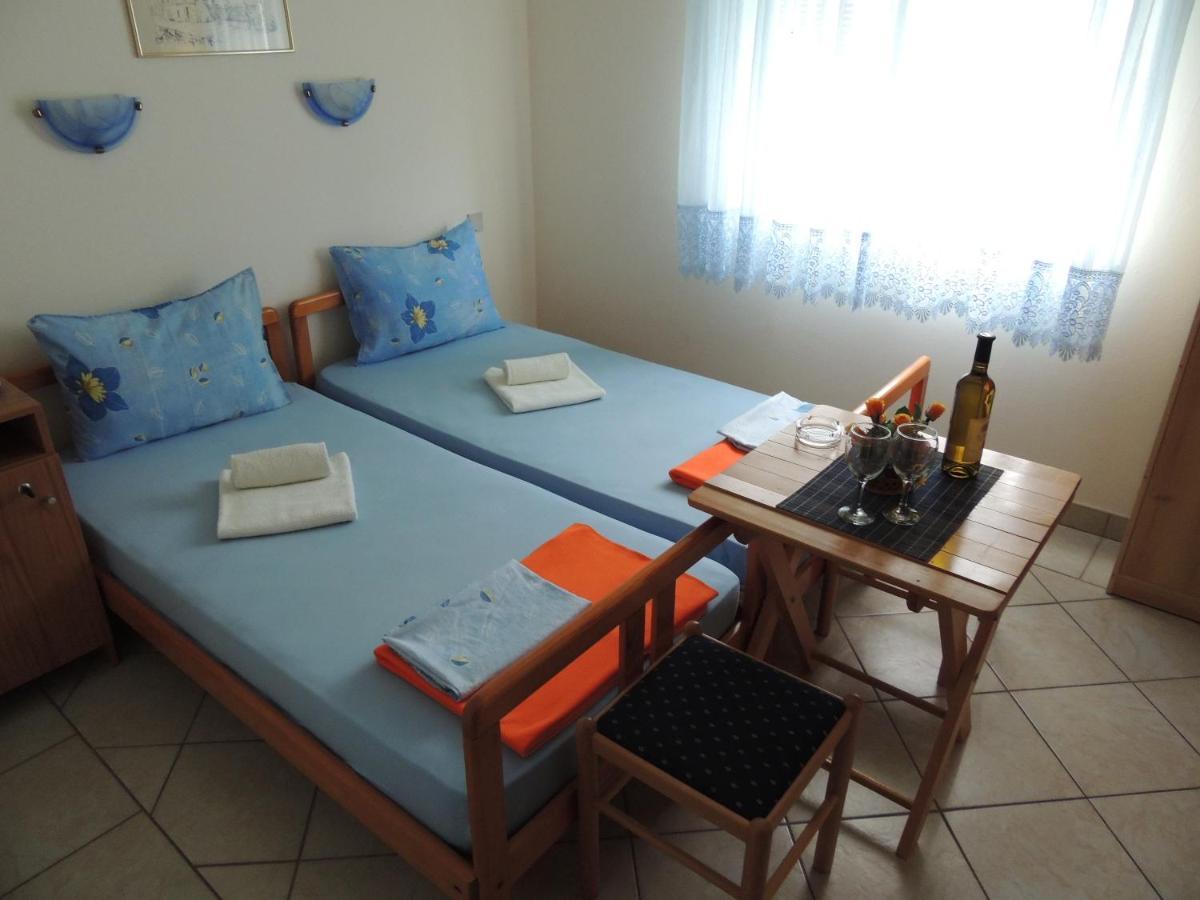 Apartments And Rooms Bova バスカ エクステリア 写真